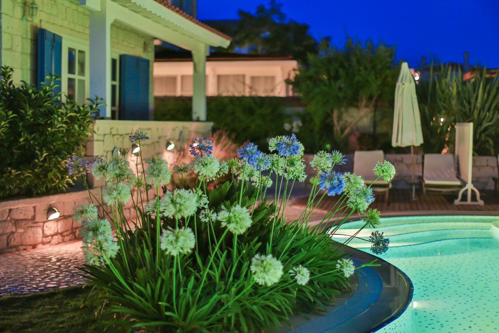 Cumbali Konak Hotel (Adults Only) Alaçatı Exterior foto